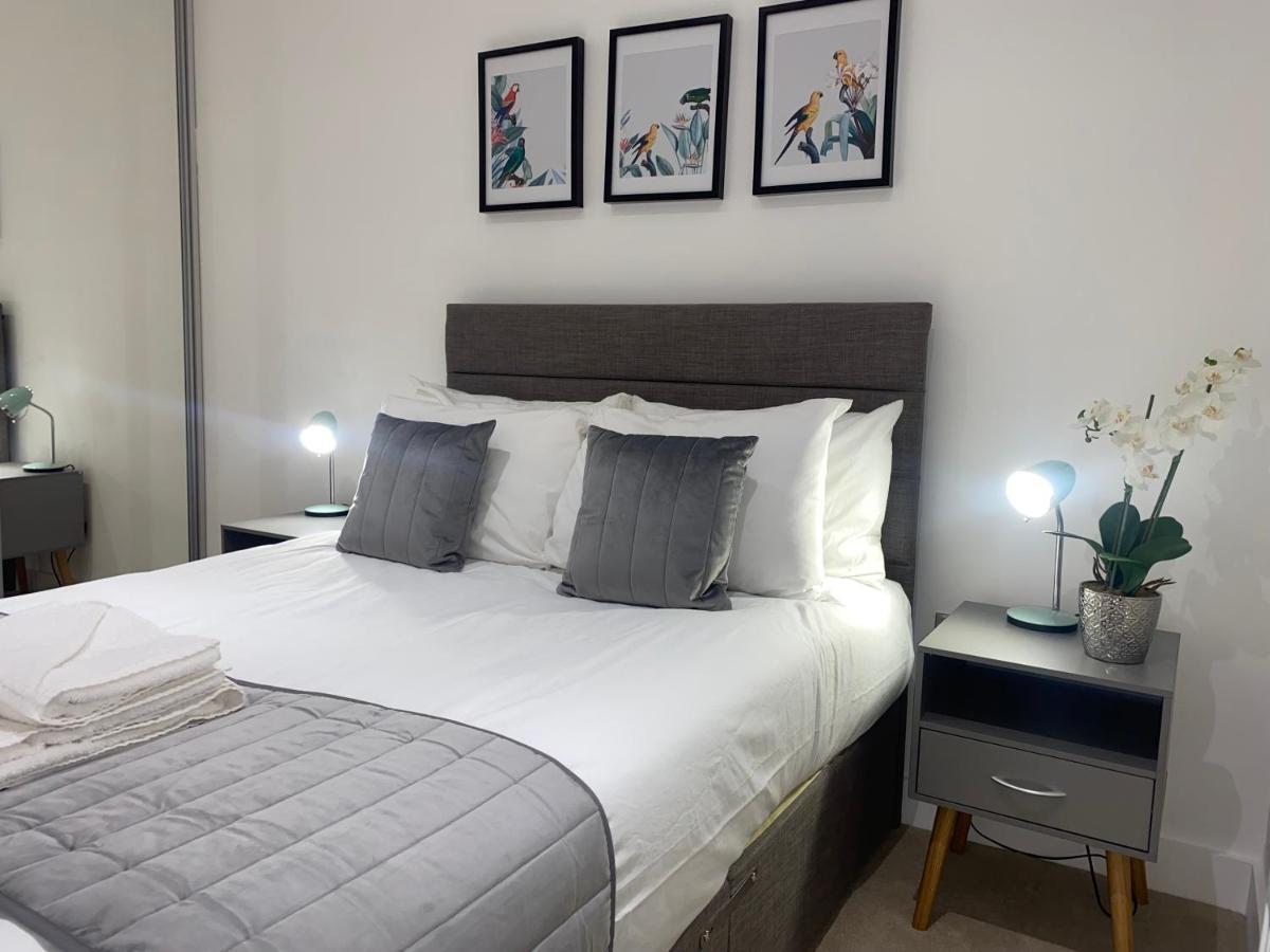 Roomotel - Broadoaks Apartments Solihull Eksteriør billede