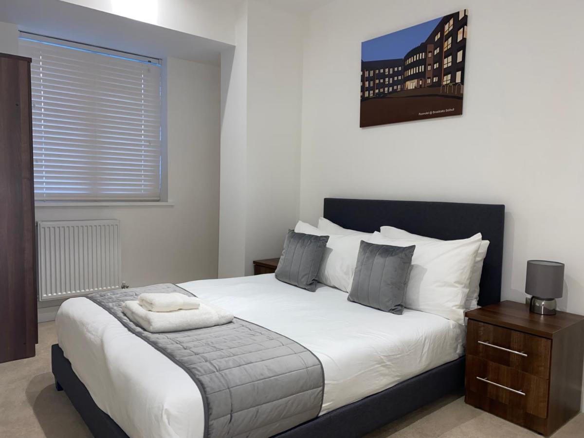 Roomotel - Broadoaks Apartments Solihull Eksteriør billede